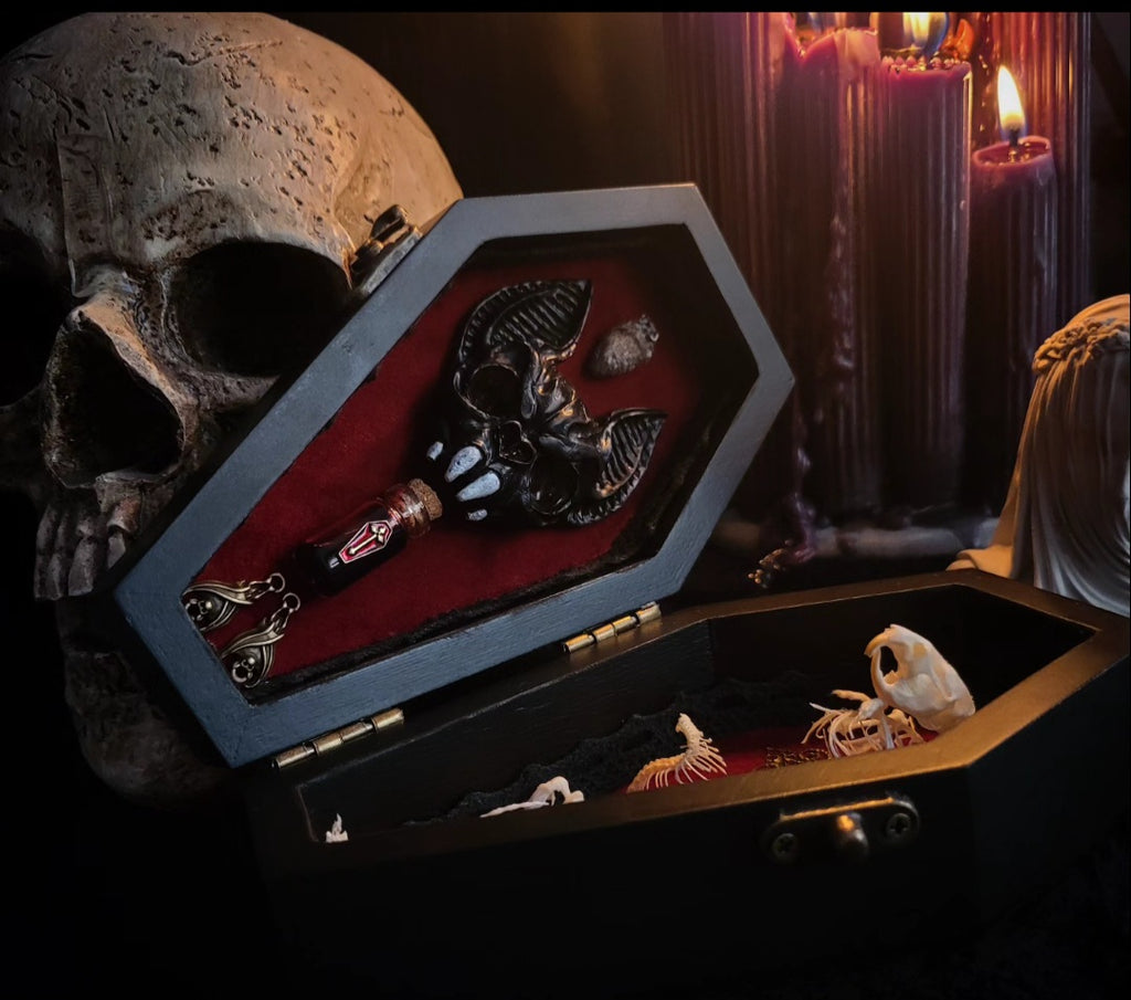 Count Mousula | Vampires — handmade gothic coffin display with preserved mouse skeleton, mummified heart, small skulls and bones on deep red velvet interior with lace ornaments, hinged lid, 15.5x9cm