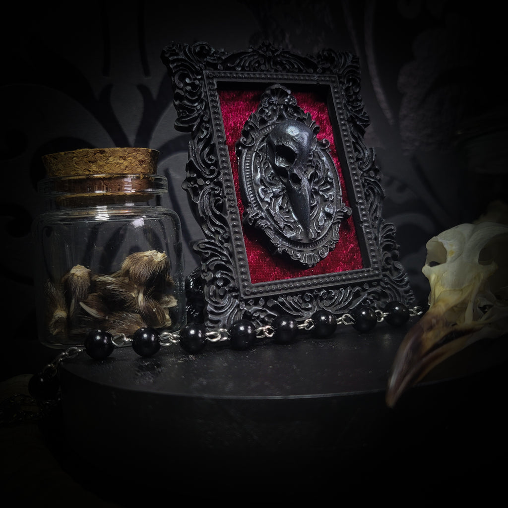 Corvusum Reliquary — handmade gothic shadowbox, made to order. Detailed handcrafted raven in ornate gothic frame on velvet background. Dark macabre wall and altar decor, 10x7.5cm.