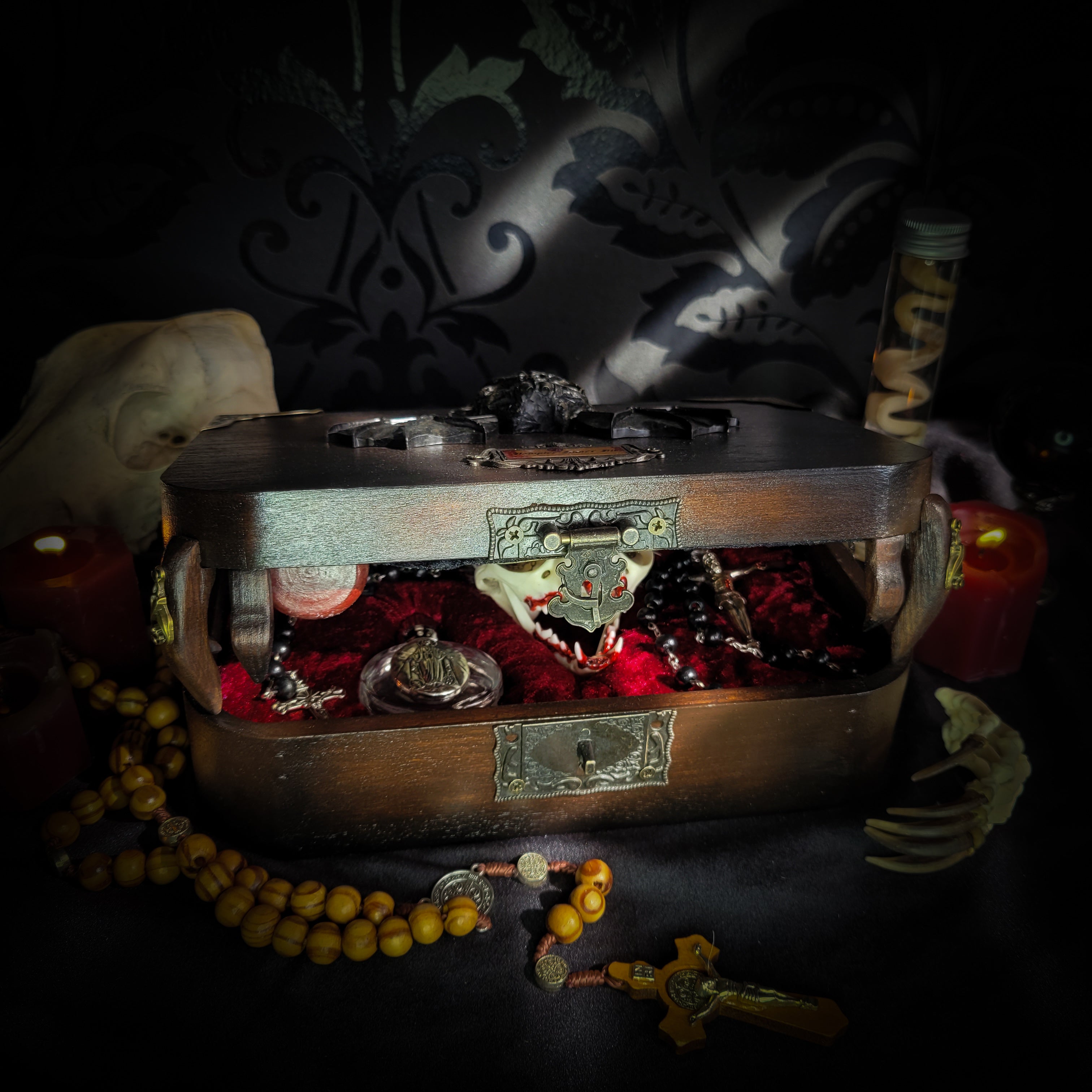 Vampire Hunter Kit — handmade gothic relic box, made to order. Hand-painted ornamented wooden suitcase with vampire stake, hammer, holy water, rosaries, crucifix, glass vials, miniature Bible and crimson velvet lining. Dark collectible decor, 23x17x9.5cm.