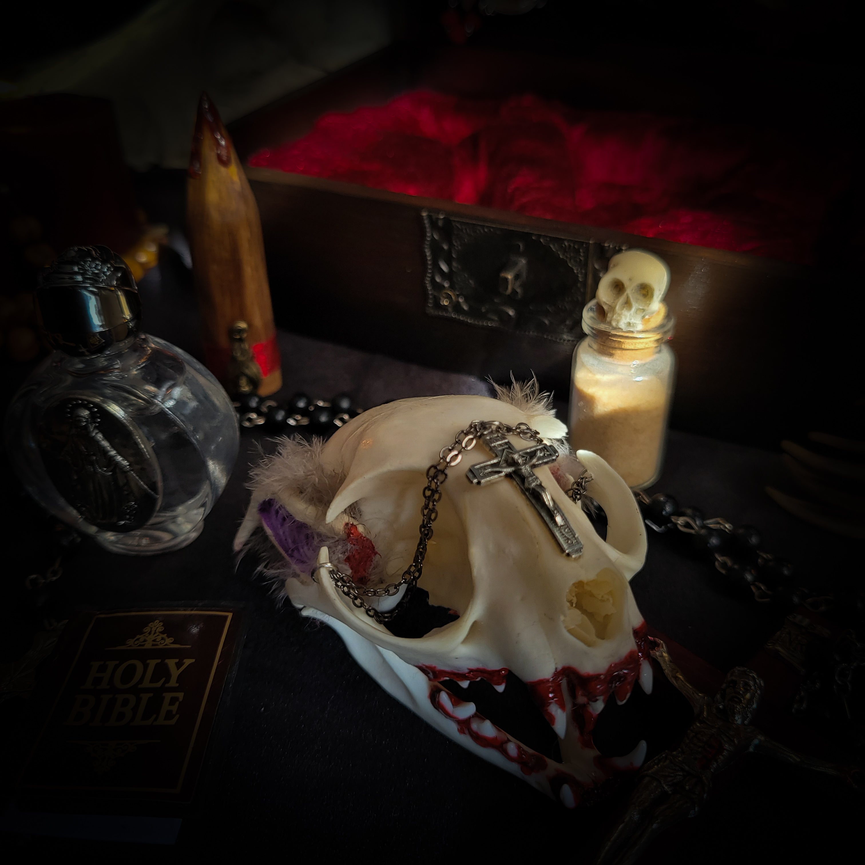 Vampire Hunter Kit — handmade gothic relic box, made to order. Hand-painted ornamented wooden suitcase with vampire stake, hammer, holy water, rosaries, crucifix, glass vials, miniature Bible and crimson velvet lining. Dark collectible decor, 23x17x9.5cm.