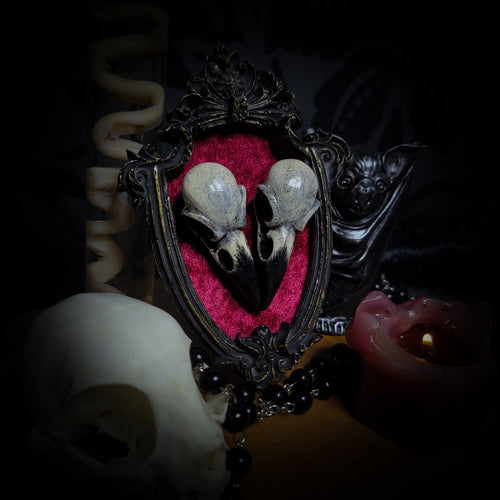 Cor Duo — handmade gothic crow skull shadowbox, heart-shaped composition, baroque frame, velvet background, dark altar decor, made to order, Morbid Oddities
