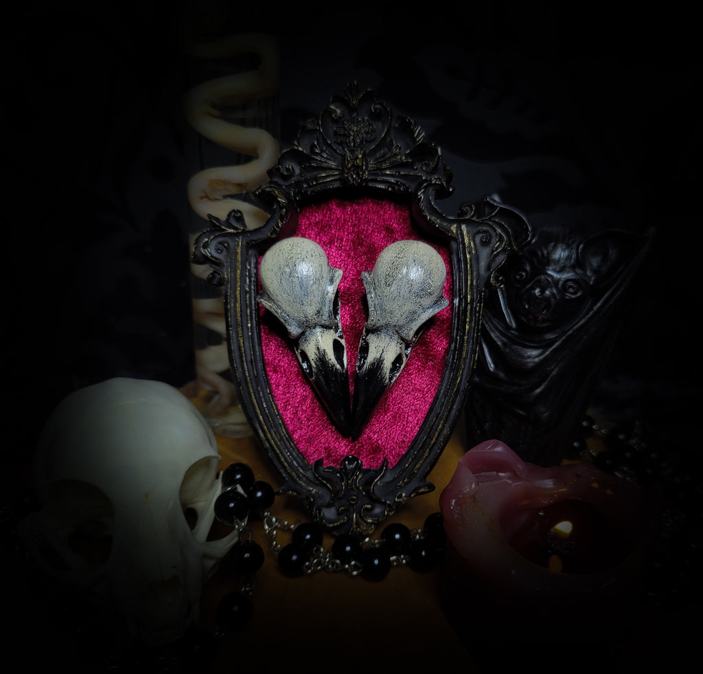 Cor Duo — handmade gothic crow skull shadowbox, heart-shaped composition, baroque frame, velvet background, dark altar decor, made to order, Morbid Oddities
