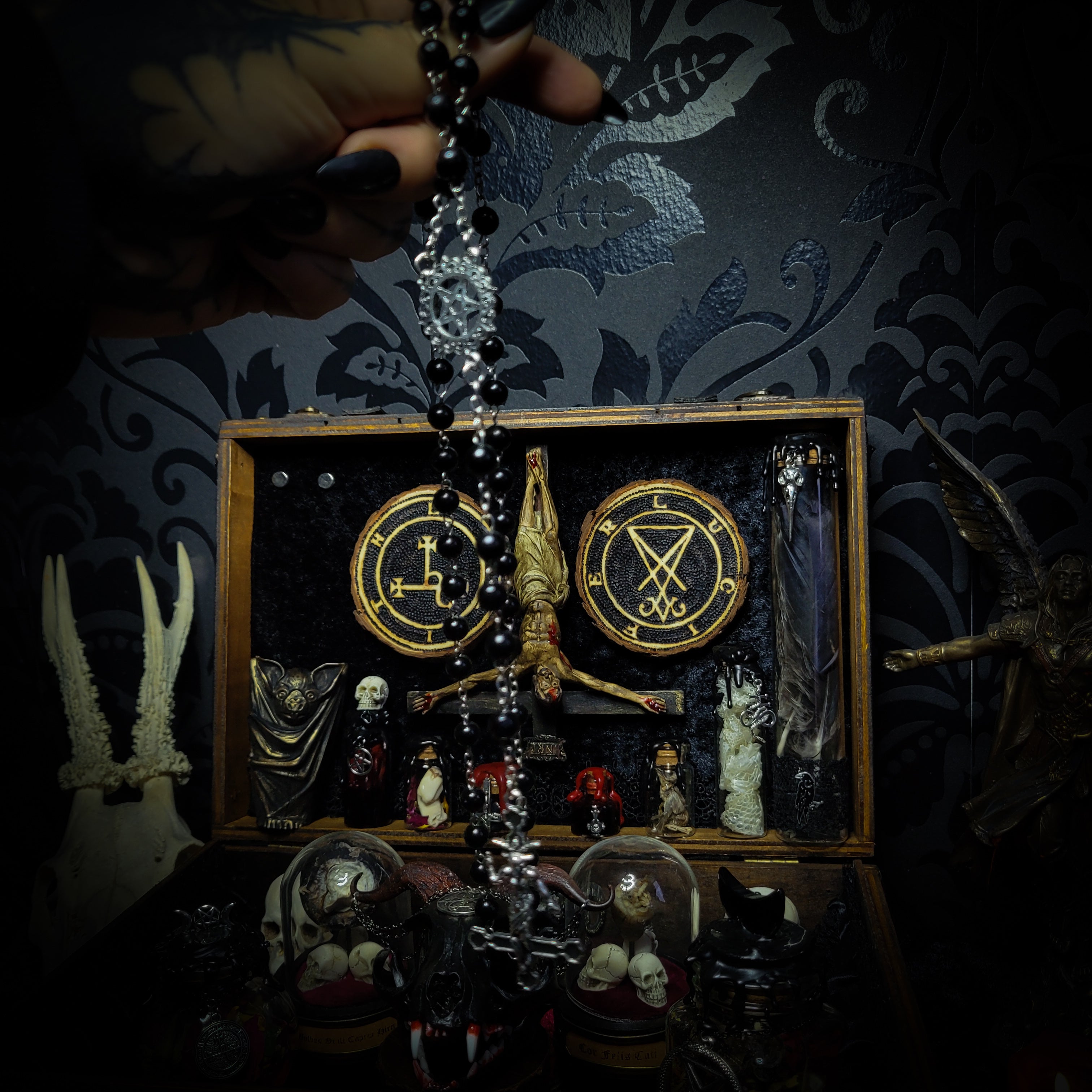 Occult Ritual casket — handmade gothic ritual casket, made to order. Fully custom devotional box with skulls, bones, crystals, sigils and symbolic elements, designed as a ceremonial altar object. Dark occult commission by Morbid Oddities.