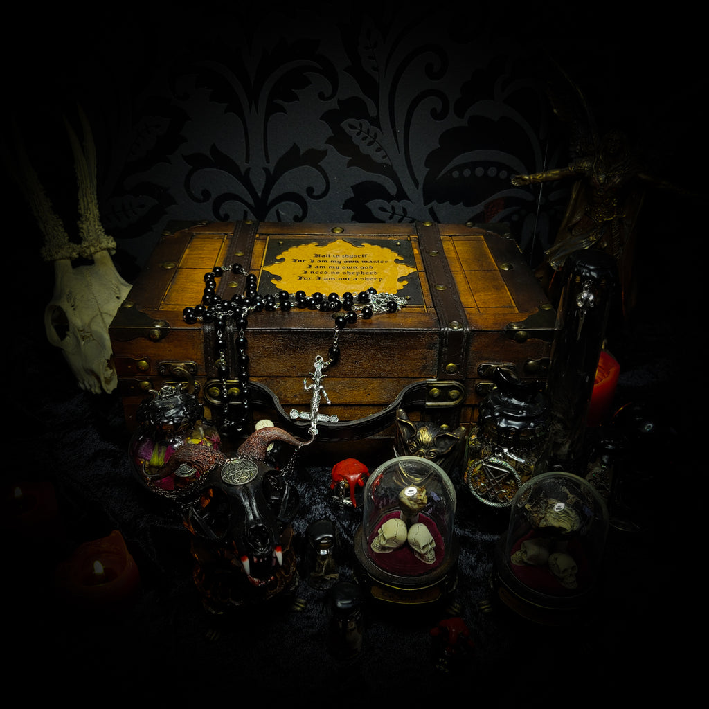 Occult Ritual casket — handmade gothic ritual casket, made to order. Fully custom devotional box with skulls, bones, crystals, sigils and symbolic elements, designed as a ceremonial altar object. Dark occult commission by Morbid Oddities.