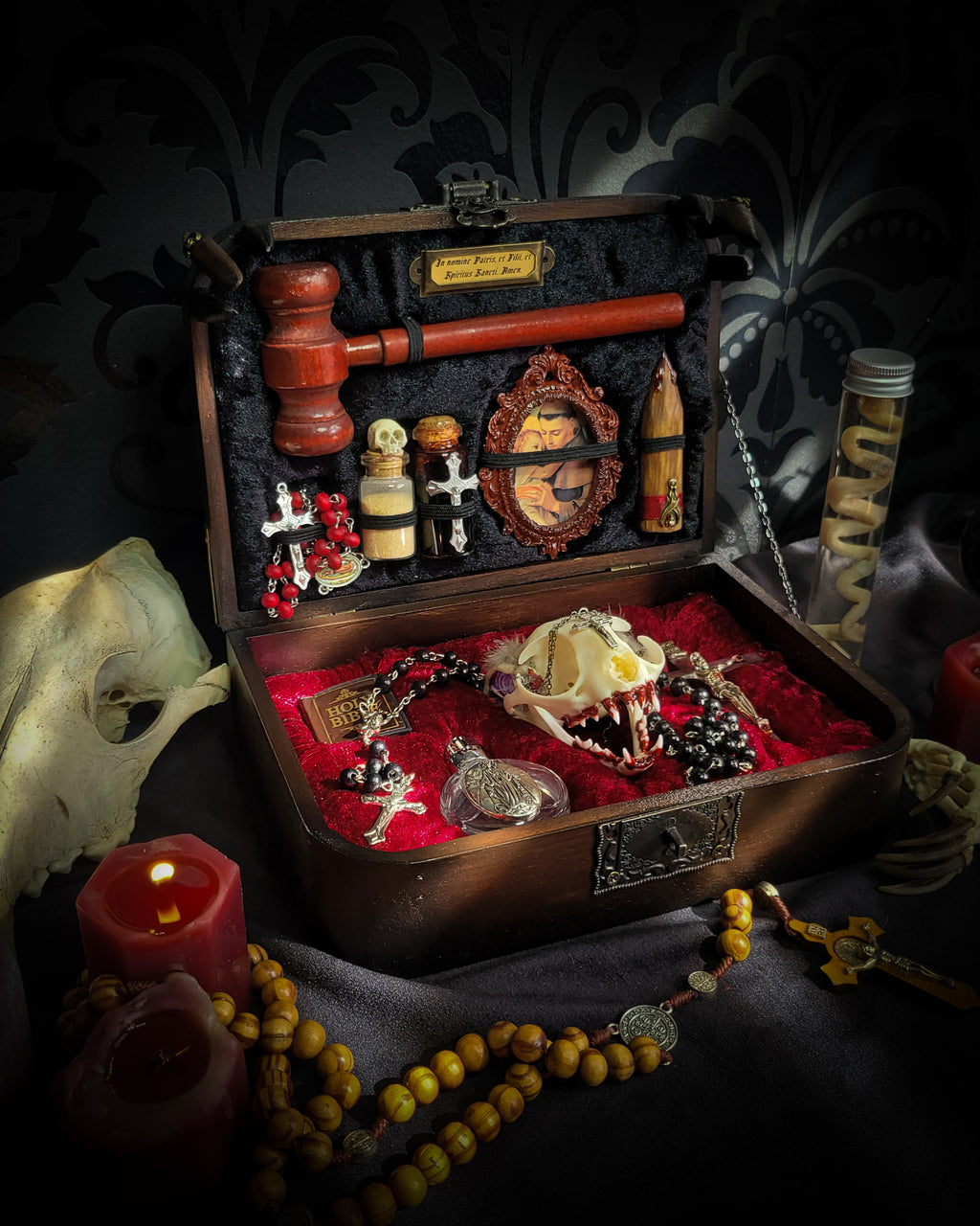 Vampire Hunter Kit — handmade gothic relic box, made to order. Hand-painted ornamented wooden suitcase with vampire stake, hammer, holy water, rosaries, crucifix, glass vials, miniature Bible and crimson velvet lining. Dark collectible decor, 23x17x9.5cm.