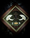Venomous Elegance | Witches — handmade gothic tarot card holder with real cat skull, amethyst pendulum, twin serpent and crescent moon detailing, rose quartz and crystal elements on wooden base, 28x28cm