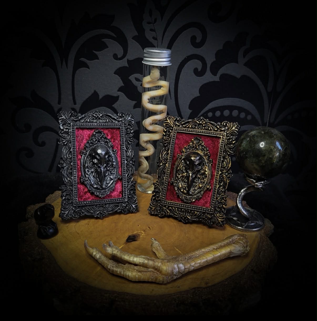 Corvusum Reliquary — handmade gothic shadowbox, made to order. Detailed handcrafted raven in ornate gothic frame on velvet background. Dark macabre wall and altar decor, 10x7.5cm.