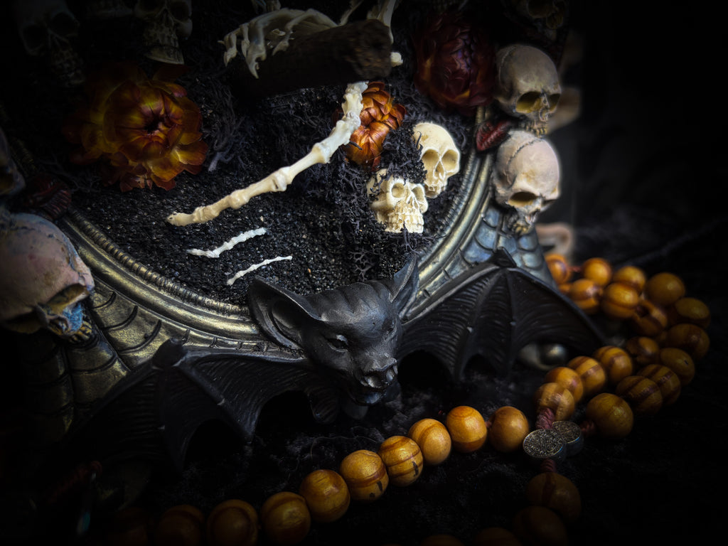 Handmade gothic wall decor — hand-assembled real bone dragon skeleton with turtle skull, hand-cast gothic frame with dragons and skull motifs, 25x20cm