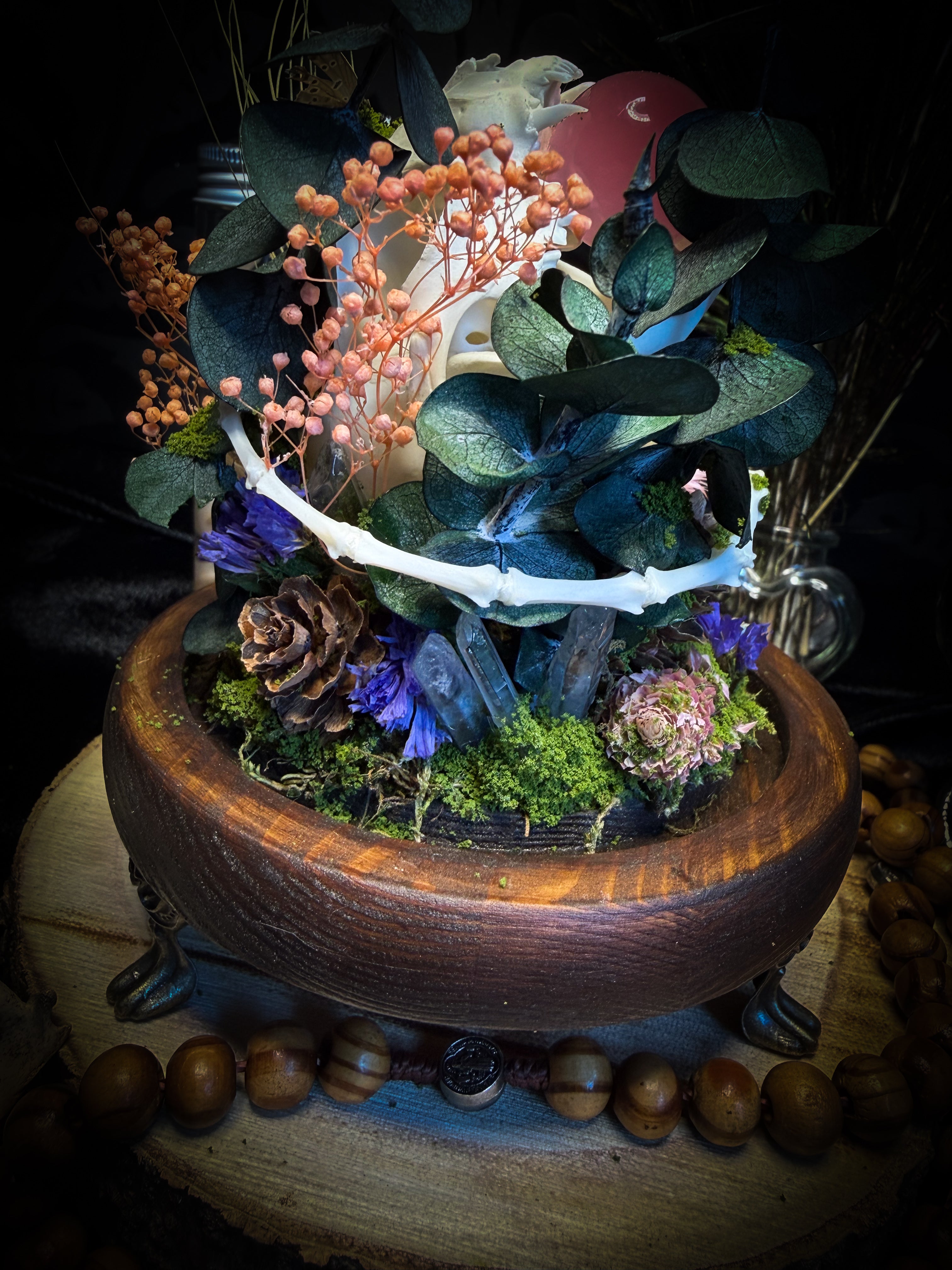 Handmade woodland shadowbox — kitten skull with pink quartz in glass dome, moss, dried flowers and crystals, fairytale gothic decor, 18x16cm