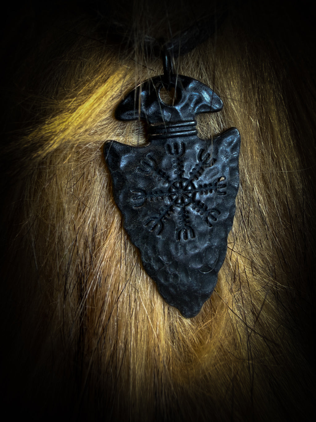 Ilor | Silent Companions