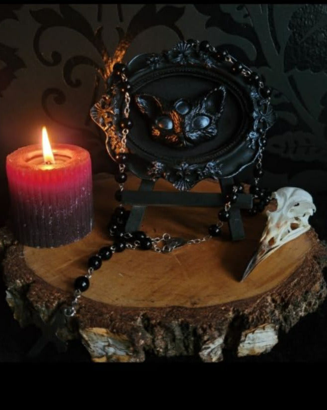 Oculus Arcani — handmade gothic shadowbox, made to order. Stylized cat head with third eye, hand-cast and hand-painted, set on velvet background in ornate baroque frame. Occult wall decor, 12x10cm.