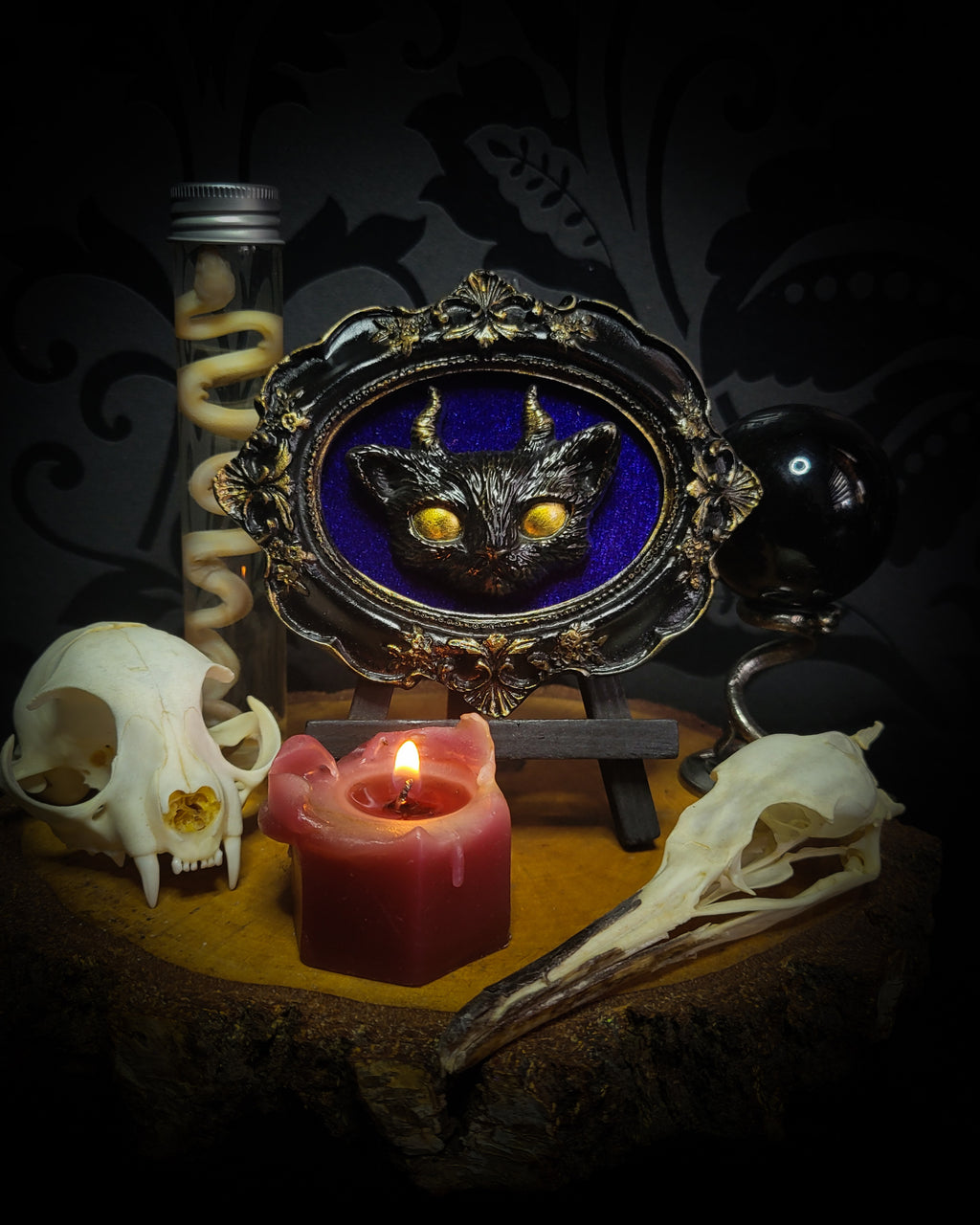 Felis Daemonium — handmade gothic shadowbox, made to order. Stylized cat head with horns, hand-cast and hand-painted, set on velvet background in ornate baroque frame. Occult wall decor, 12x10cm.